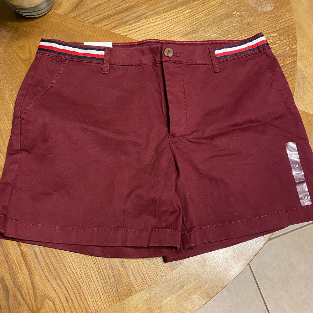 Brand New Burgundy Tommy Hilfiger Shorts (Women Size 14)